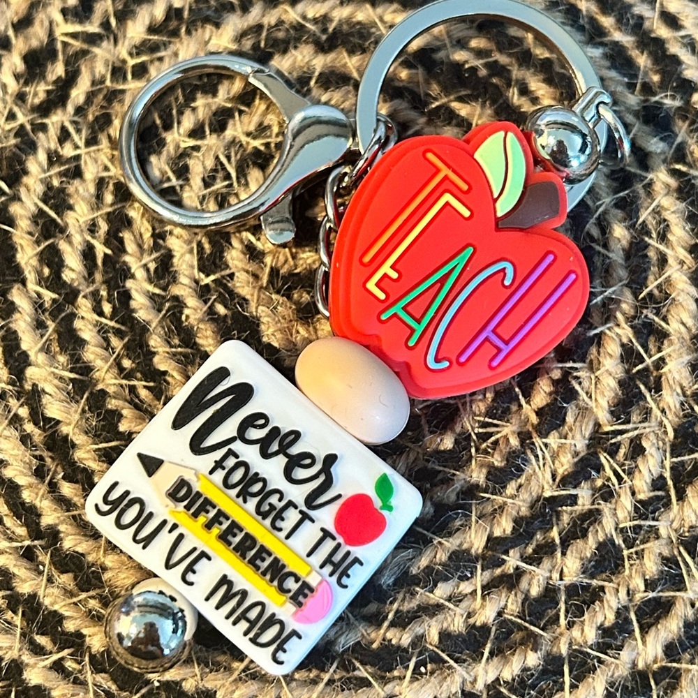 🍎👩‍🏫 Teacher Keychain